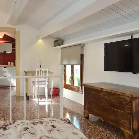 Olly Luxury Loft