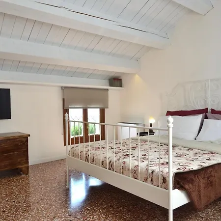 Olly Luxury Loft Noale