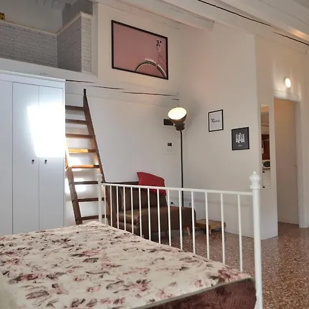 Olly Luxury Loft Noale